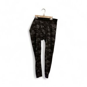 Men's Camo Leggings - Black and Gray